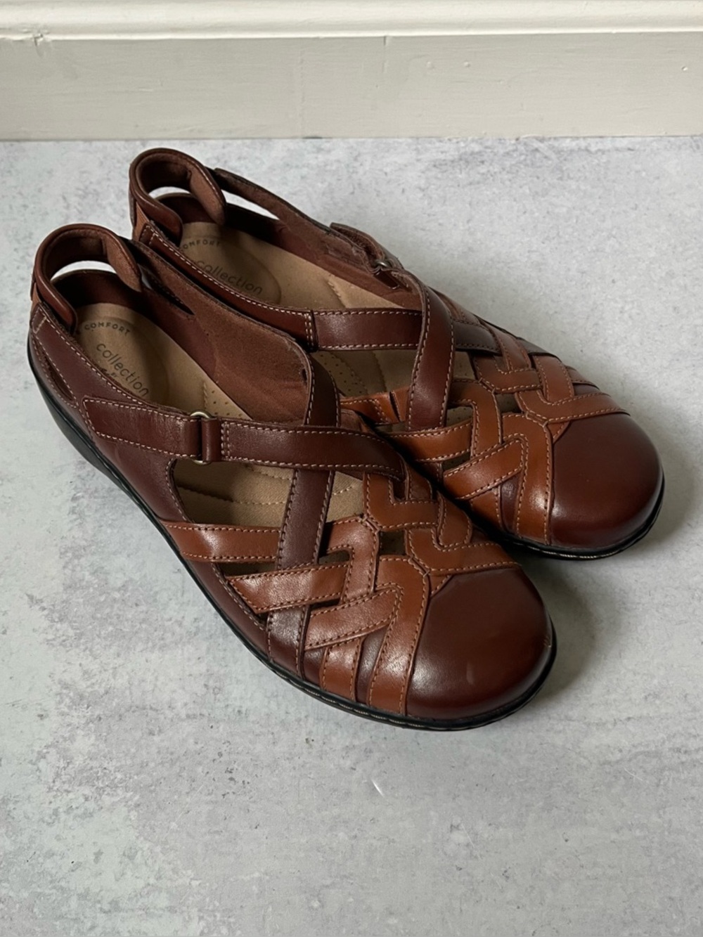 Clarks Woven Leather Walking Sandals 8 Brown